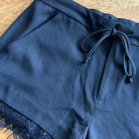 Forever 21 Black Shorts Lace Detail Tie Pockets - Picture 8 of 8